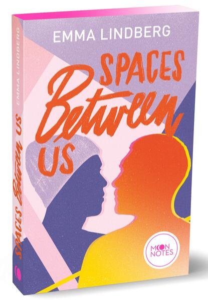 Bild zu Spaces between us